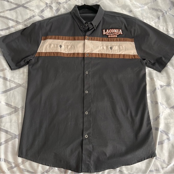Laconia Motorcycle Week 100th Anniversary Short Sleeve Button-Up Collar Shirt - Picture 3 of 5
